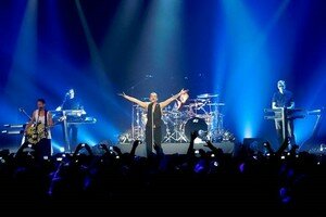 Depeche-mode-platz-1-der-albumcharts_medium